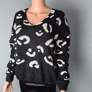NWT Boohoo Leopard Print Twist Back Jumper Sweater Black White M/L